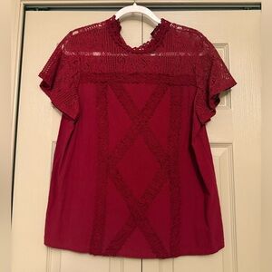 XL lace detail shirt